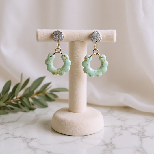 Sage Green Scalloped 3/4 Circles